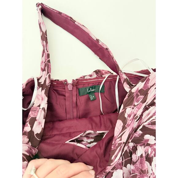 Lulu's burgundy floral pleated maxi dress - size small - Picture 4 of 9
